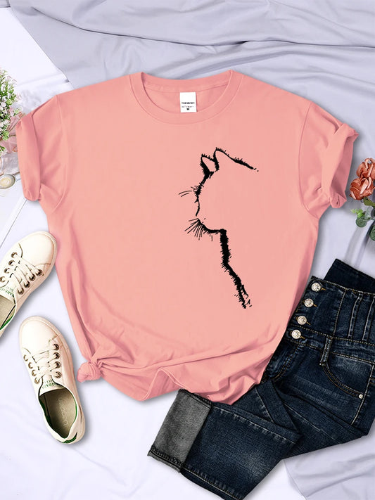 Camiseta de mujer con estampado divertido de gato de trazos simples